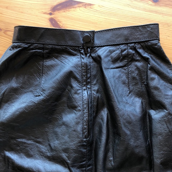 Vintage Wilson Leather Mini Skirt - Picture 5 of 6